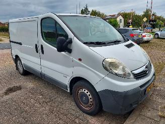 krockskadad bil bedrijf Opel Movano L1 H1 2.0 CDTI + Apk 2008/2