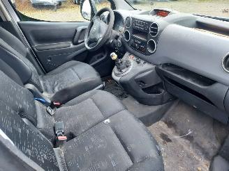 Citroën Berlingo GERESERVEERD   1.6 HDI picture 6