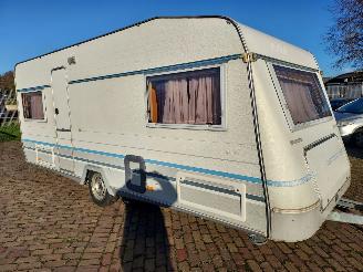 krockskadad bil auto Knaus Xc-70 Azur 490 + Mover en Voortent 1992/3