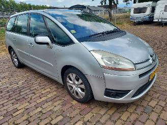 Vaurioauto  passenger cars Citroën C4-picasso 1.8iAmbiance 7 persoons + Apk 2006/10