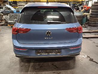 Volkswagen Golf 1.5 TSI MET PANO picture 8