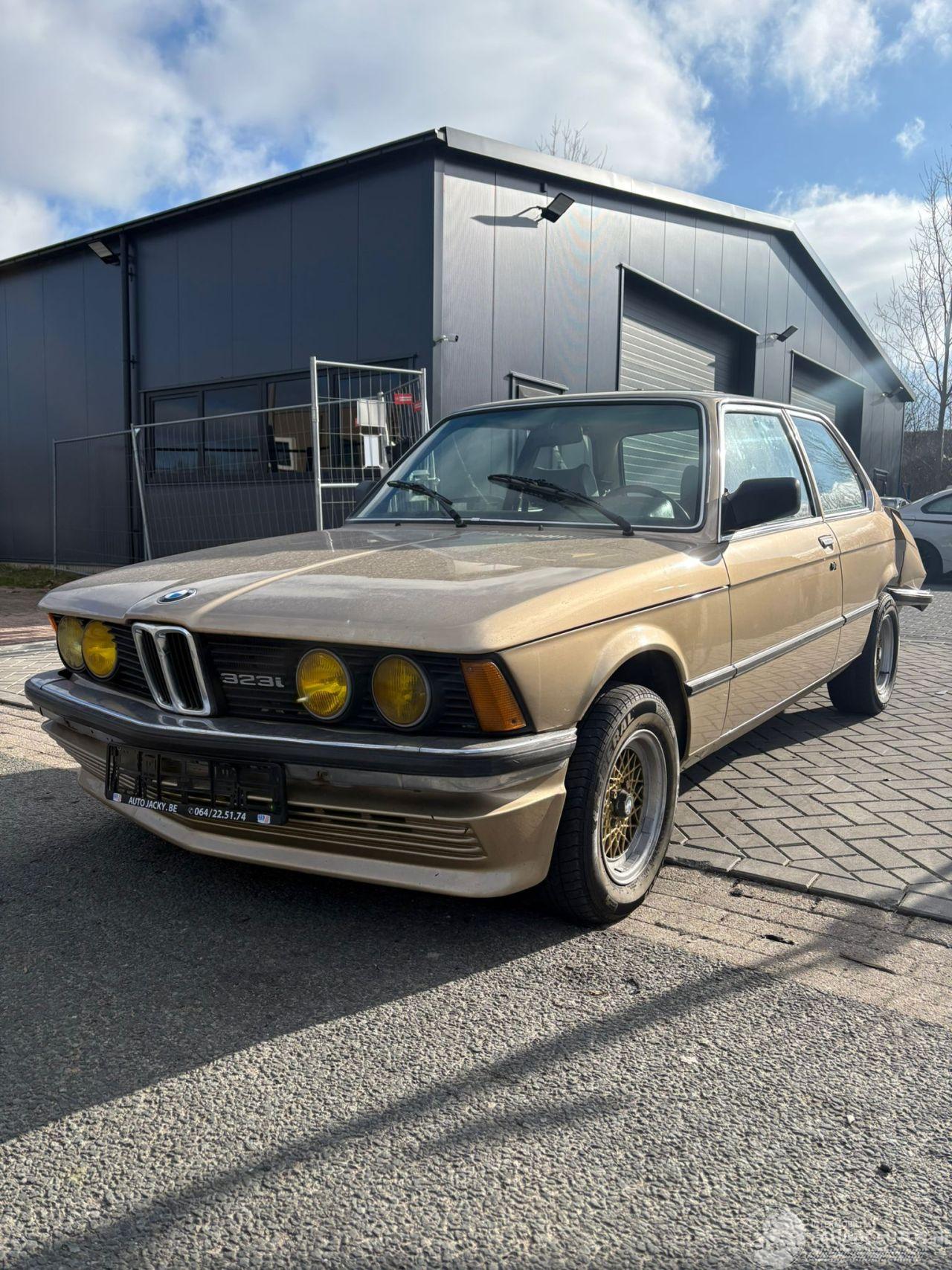 BMW 3-serie 323i