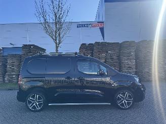 Peugeot Partner 1.5 Blue HDI 96Kw Automaat picture 5