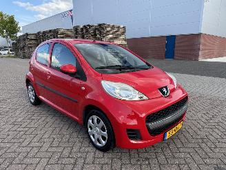 Unfallwagen Peugeot 107 1.0 12V XS 2011/7