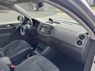 Volkswagen Tiguan 1.4 TSI 90Kw Clima - Navi picture 18