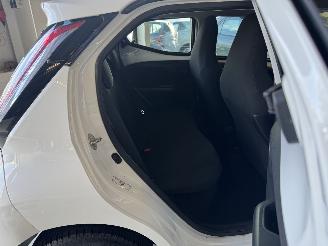 Toyota Aygo 1.0 VVT-i X Fun  AIRCO picture 13