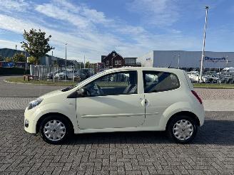 Renault Twingo 1.2 16V AIRCO picture 2