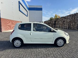 Renault Twingo 1.2 16V AIRCO picture 5