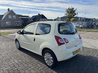 Renault Twingo 1.2 16V AIRCO picture 3