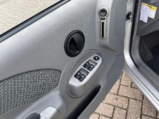 Daewoo Kalos 1.4 16V Automaat picture 13