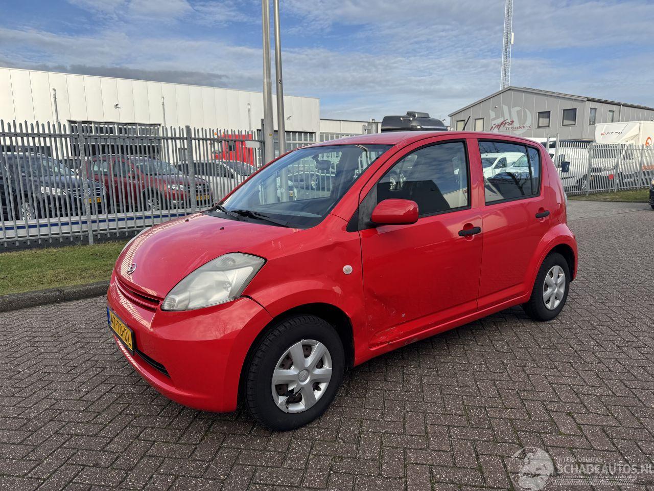 Daihatsu Sirion 1.0 12V