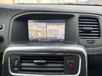 Volvo V-60 1.6 T3 R-Design picture 18