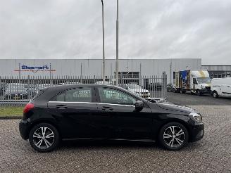 skadebil auto Mercedes A-klasse A180 Ambition 90Kw 2014/8