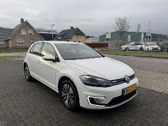 krockskadad bil auto Volkswagen e-Golf Clima - Navi  37525 KM !!!! 2019/2