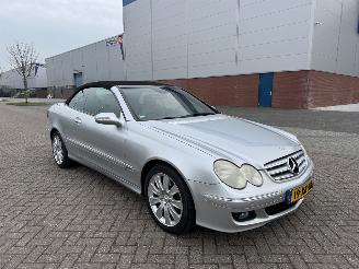 damaged passenger cars Mercedes CLK 200 K  CABRIOLET  Avantgarde 2007/6