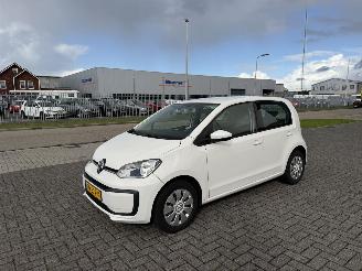 Coche accidentado Volkswagen Up! 1.0 BMT Move Up 2017/6