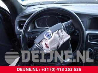 Volvo V-60 V60 I (FW/GW), Combi, 2010 / 2018 2.0 D2 16V picture 12