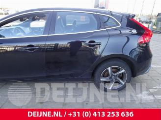 Volvo V-40 V40 (MV), Hatchback 5-drs, 2012 / 2019 2.0 D2 16V picture 35