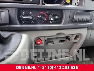 Nissan Interstar Interstar (X70), Van, 2002 / 2010 1.9 dCi picture 30