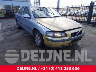 Autoverwertung Volvo S-60 S60 I (RS/HV), Sedan, 2000 / 2010 2.4 20V 140 2001/3