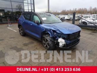 Uttjänta bilar auto Volvo XC40 XC40 (XZ), SUV, 2017 1.5 T2 12V 2021/5