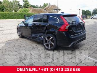 Volvo V-60 V60 I (FW/GW), Combi, 2010 / 2018 2.4 D6 20V AWD Twin Engine Plug-in Hybrid picture 5
