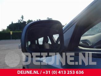 Volvo V-40 V40 (MV), Hatchback 5-drs, 2012 / 2019 2.0 D2 16V picture 16