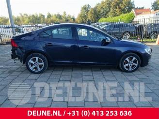 Volvo S-60 S60 II (FS), Sedan, 2010 / 2018 2.0 D4 16V picture 8