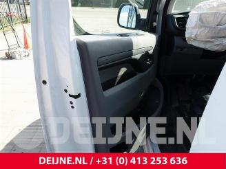 Toyota ProAce ProAce, Van, 2016 1.6 D-4D 95 16V Worker picture 17