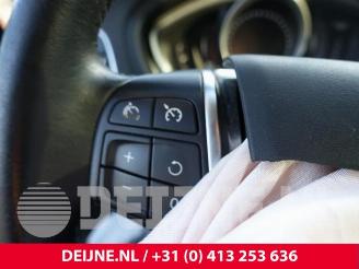 Volvo V-40 V40 (MV), Hatchback 5-drs, 2012 / 2019 1.5 T2 16V Geartronic picture 25