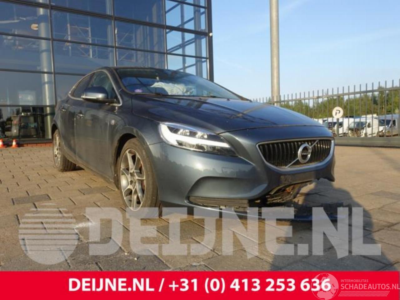 Volvo V-40 V40 (MV), Hatchback 5-drs, 2012 / 2019 1.5 T2 16V Geartronic