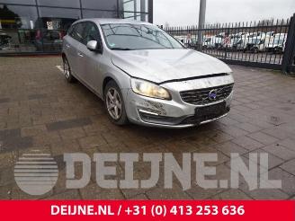 Autoverwertung Volvo V-60 V60 I (FW/GW), Combi, 2010 / 2018 1.6 DRIVe 2014/2