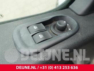 Renault Master Master III (MA/MB/MC/MD/MH/MF/MG/MH), Van, 2010 2.3 dCi 150 16V picture 19