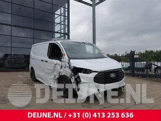 Salvage car Ford Transit Transit Custom, Bus, 2024 2.0 EcoBlue 136 2025