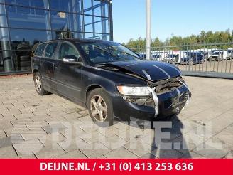 Coche siniestrado Volvo V-50 V50 (MW), Combi, 2003 / 2012 2.0 16V 2011/5