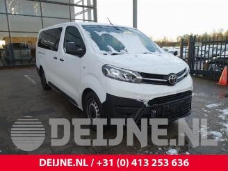 Sloopauto Toyota ProAce ProAce Verso, Bus, 2016 1.5 D-4D 120 2021/3