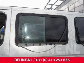 Opel Movano Movano (4A1; 4A2; 4B2; 4B3; 4C2; 4C3), Van, 1998 / 2010 1.9 CDTI picture 25