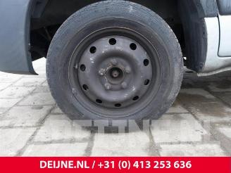 Opel Movano Movano (4A1; 4A2; 4B2; 4B3; 4C2; 4C3), Van, 1998 / 2010 1.9 CDTI picture 10