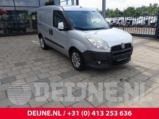 Auto da rottamare Fiat Doblo Doblo Cargo (263), Van, 2010 1.6 D Multijet 2012/2