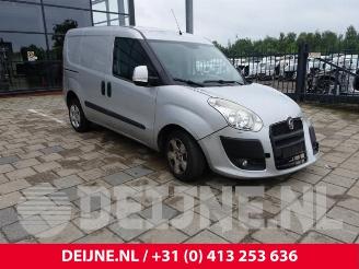 Vrakbiler auto Fiat Doblo Doblo Cargo (263), Van, 2010 1.3 MJ 16V DPF Euro 5 2015/6