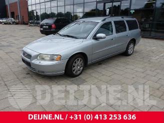 Volvo V-70 V70 (SW), Combi, 1999 / 2008 2.4 D5 20V picture 3