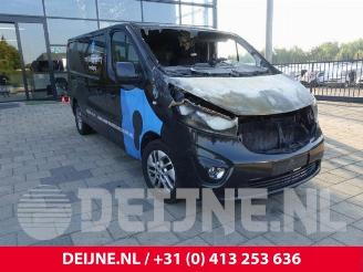 Coche siniestrado Opel Vivaro Vivaro, Van, 2014 / 2019 1.6 CDTI BiTurbo 120 2014/11
