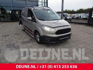 Salvage car Ford Courier  2015/5
