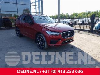 Vrakbiler auto Volvo Xc-60 XC60 II (UZ), SUV, 2017 2.0 B4 16V Mild Hybrid AWD 2021/1