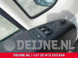 Peugeot Boxer Boxer (U9), Van, 2006 2.0 BlueHDi 130 picture 21