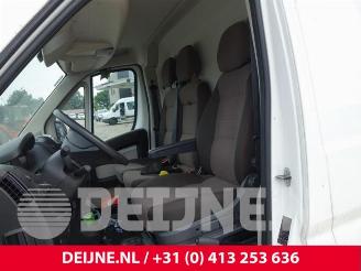 Peugeot Boxer Boxer (U9), Van, 2006 2.0 BlueHDi 130 picture 22