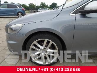Volvo V-40 V40 (MV), Hatchback 5-drs, 2012 / 2019 2.0 D2 16V picture 9