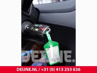 Volvo S-60 S60 I (RS/HV), Sedan, 2000 / 2010 2.4 20V 140 picture 21