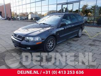 Volvo V-40 V40 (VW), Combi, 1995 / 2004 1.8 16V picture 3