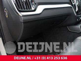 Volvo V-60 V60 II (ZW), Combi, 2018 2.0 T6 16V Twin Engine picture 30